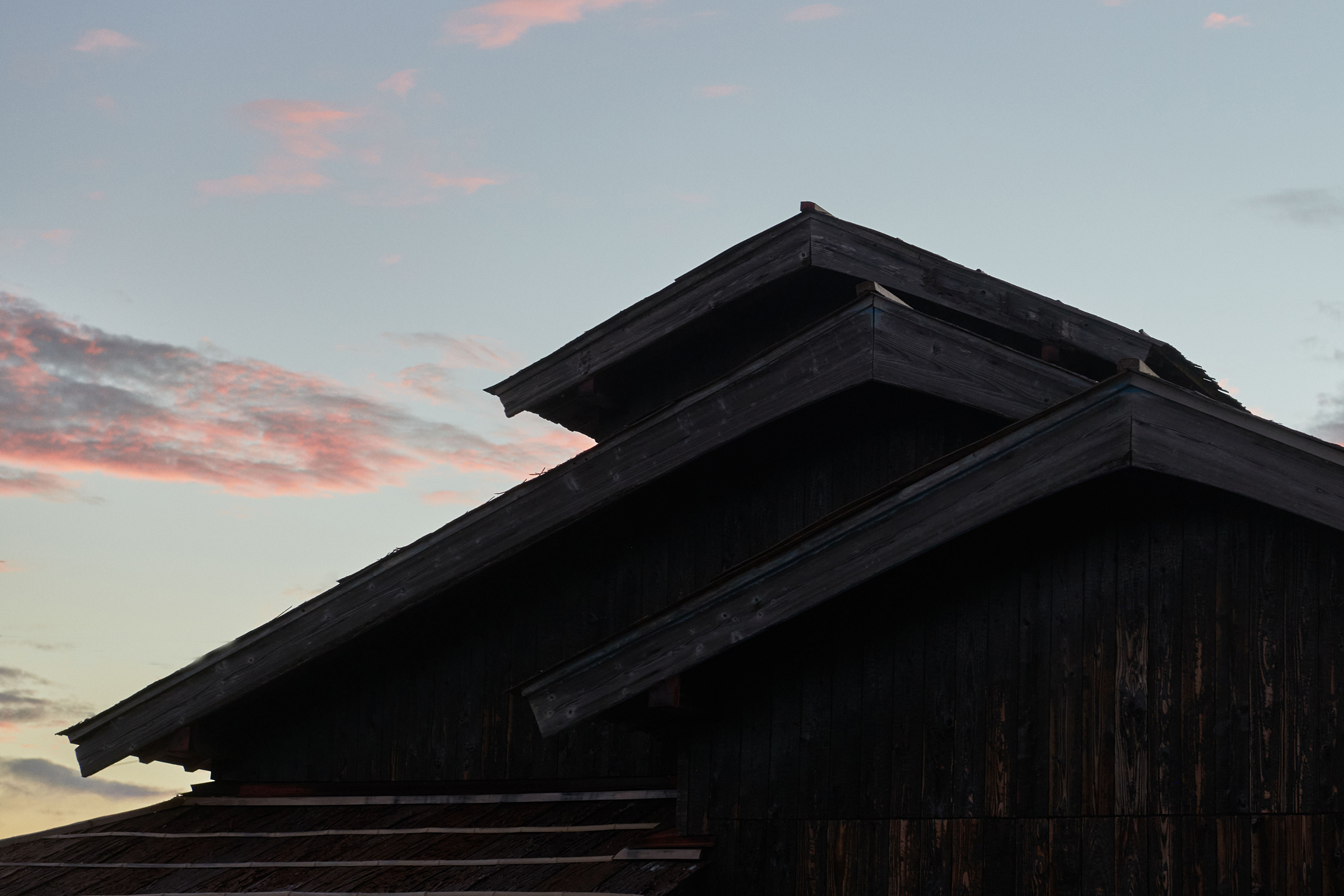 六号邸 | Terrace & Other 海をながめて、耳をすませて